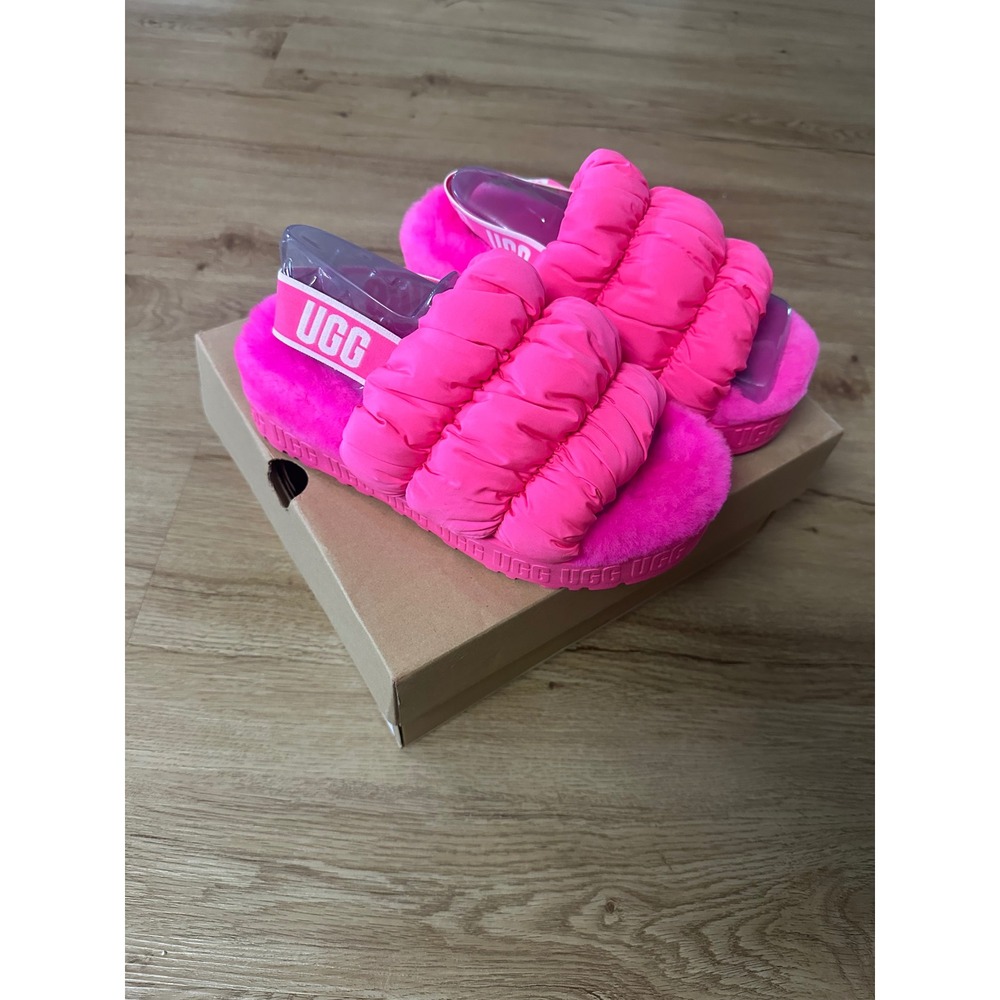 UGG Puff Yeah Fuchsia Pink Women's Size 7 Platform Slide Sandals New in Box